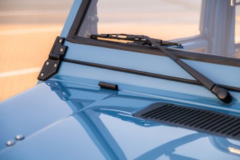 2B-075-Custom-Mercedes-GWagon-ChinaBlue-075954