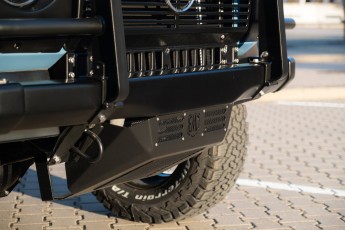 2B-076-Custom-Mercedes-GWagon-ChinaBlue-075954