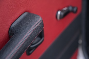 2B-079-Convertible-Mercedes-250GD-MojaveSilver-083791