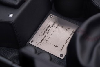 2B-085-Convertible-Mercedes-250GD-MojaveSilver-083791