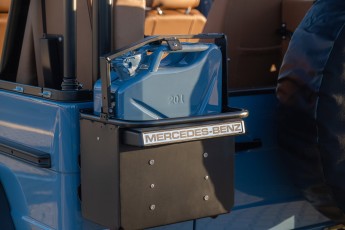 2B-087-Custom-Mercedes-GWagon-ChinaBlue-075954