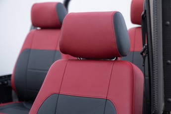 2B-093-Convertible-Mercedes-250GD-MojaveSilver-083791