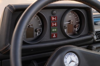 2B-104-Custom-Mercedes-GWagon-ChinaBlue-075954