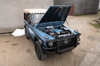2B-128-Custom-Mercedes-GWagon-ChinaBlue-075954
