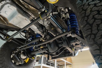 3-005-Custom-Mercedes-GWagon-ChinaBlue-075954