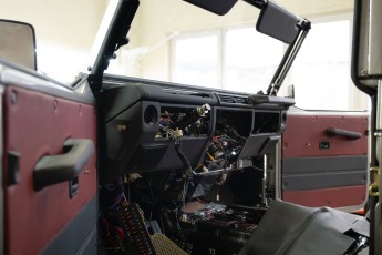 3-013-Convertible-Mercedes-250GD-MojaveSilver-083791