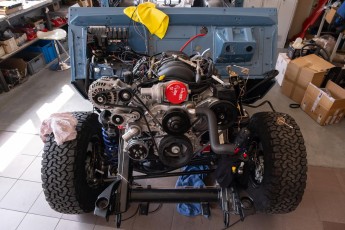 3-027-Custom-Mercedes-GWagon-ChinaBlue-075954