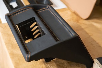 3-030-Custom-Mercedes-GWagon-ChinaBlue-075954