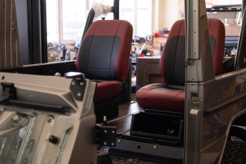 3-043-Convertible-Mercedes-250GD-MojaveSilver-083791