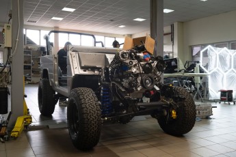 3-065-Convertible-Mercedes-250GD-MojaveSilver-083791