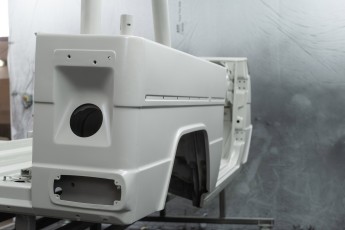 3-091-Convertible-Mercedes-250GD-MojaveSilver-083791