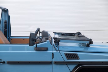 2B-018-Vintage-Mercedes-GWagon-ChinaBlue-079142