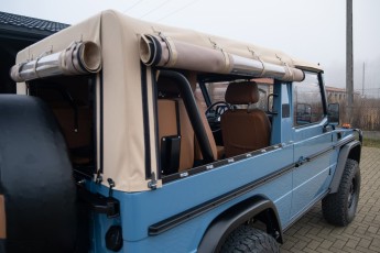 2B-026-Vintage-Mercedes-GWagon-ChinaBlue-079142