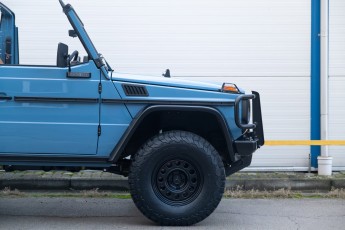 2B-031-Vintage-Mercedes-GWagon-ChinaBlue-079142