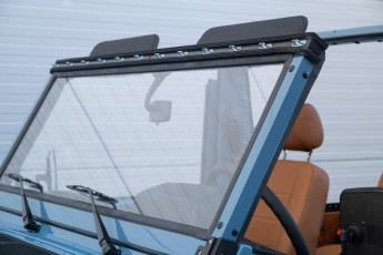 2B-047-Vintage-Mercedes-GWagon-ChinaBlue-079142