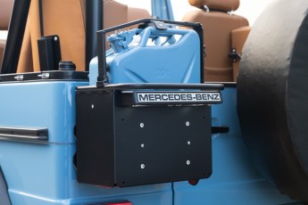 2B-049-Vintage-Mercedes-GWagon-ChinaBlue-079142