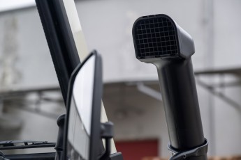 2B-060-Convertible-Mercedes-GWagen-EMCWhite-080278