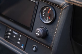 2B-071-Vintage-Mercedes-GWagon-ChinaBlue-079142