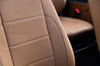 2B-081-Vintage-Mercedes-GWagon-ChinaBlue-079142