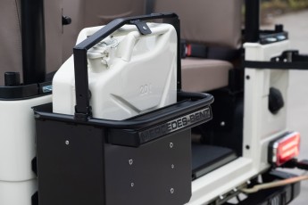 2B-087-Convertible-Mercedes-GWagen-EMCWhite-080278