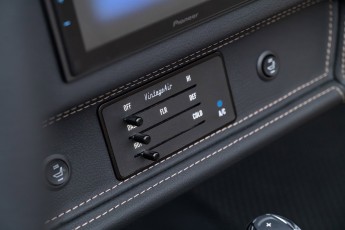 2B-103-Convertible-Mercedes-GWagen-EMCWhite-080278