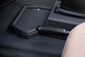 2B-120-Convertible-Mercedes-GWagen-EMCWhite-080278