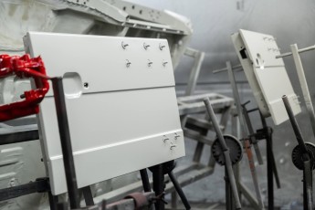 3-035-Vintage-Mercedes-GWagon-ChinaBlue-079142