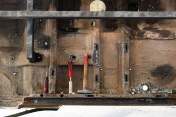 3-041-Vintage-Mercedes-GWagon-ChinaBlue-079142