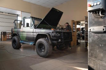3-001-Custom-Mercedes-GWagon-NATOCamo-081417