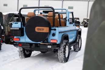 2B-003-Convertible-Mercedes-GWagen-GulfBlue-069910