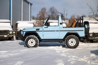 2B-010-Convertible-Mercedes-GWagen-GulfBlue-069910