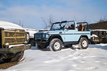 2B-012-Convertible-Mercedes-GWagen-GulfBlue-069910