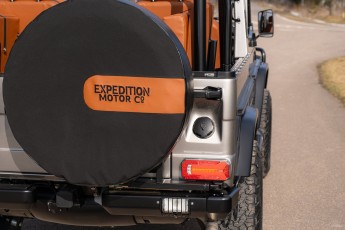 2B-027-Convertible-Mercedes-250GD-MojaveSilver-071006