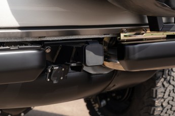 2B-029-Convertible-Mercedes-250GD-MojaveSilver-071006