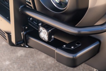 2B-037-Convertible-Mercedes-250GD-MojaveSilver-071006