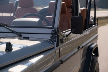 2B-040-Convertible-Mercedes-250GD-MojaveSilver-071006