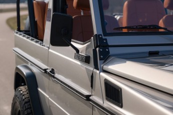 2B-043-Convertible-Mercedes-250GD-MojaveSilver-071006