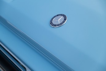 2B-064-Convertible-Mercedes-GWagen-GulfBlue-069910