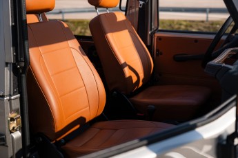 2B-074-Convertible-Mercedes-250GD-MojaveSilver-071006