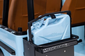 2B-074-Convertible-Mercedes-GWagen-GulfBlue-069910