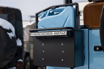2B-076-Convertible-Mercedes-GWagen-GulfBlue-069910