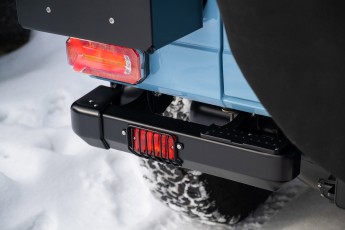 2B-077-Convertible-Mercedes-GWagen-GulfBlue-069910