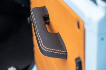 2B-089-Convertible-Mercedes-GWagen-GulfBlue-069910