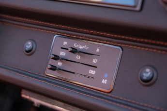 2B-093-Convertible-Mercedes-250GD-MojaveSilver-071006