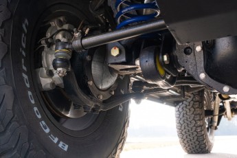 2B-101-Convertible-Mercedes-250GD-MojaveSilver-071006