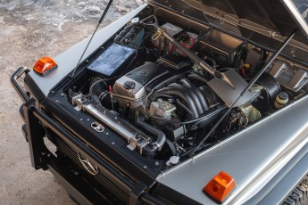 2B-105-Convertible-Mercedes-250GD-MojaveSilver-071006