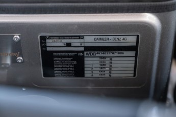 2B-107-Convertible-Mercedes-250GD-MojaveSilver-071006