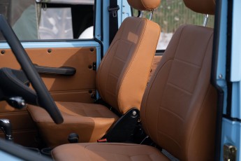 2B-128-Convertible-Mercedes-GWagen-GulfBlue-069910