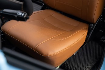 2B-130-Convertible-Mercedes-GWagen-GulfBlue-069910