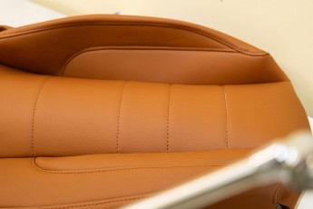 3-016-Convertible-Mercedes-250GD-MojaveSilver-071006